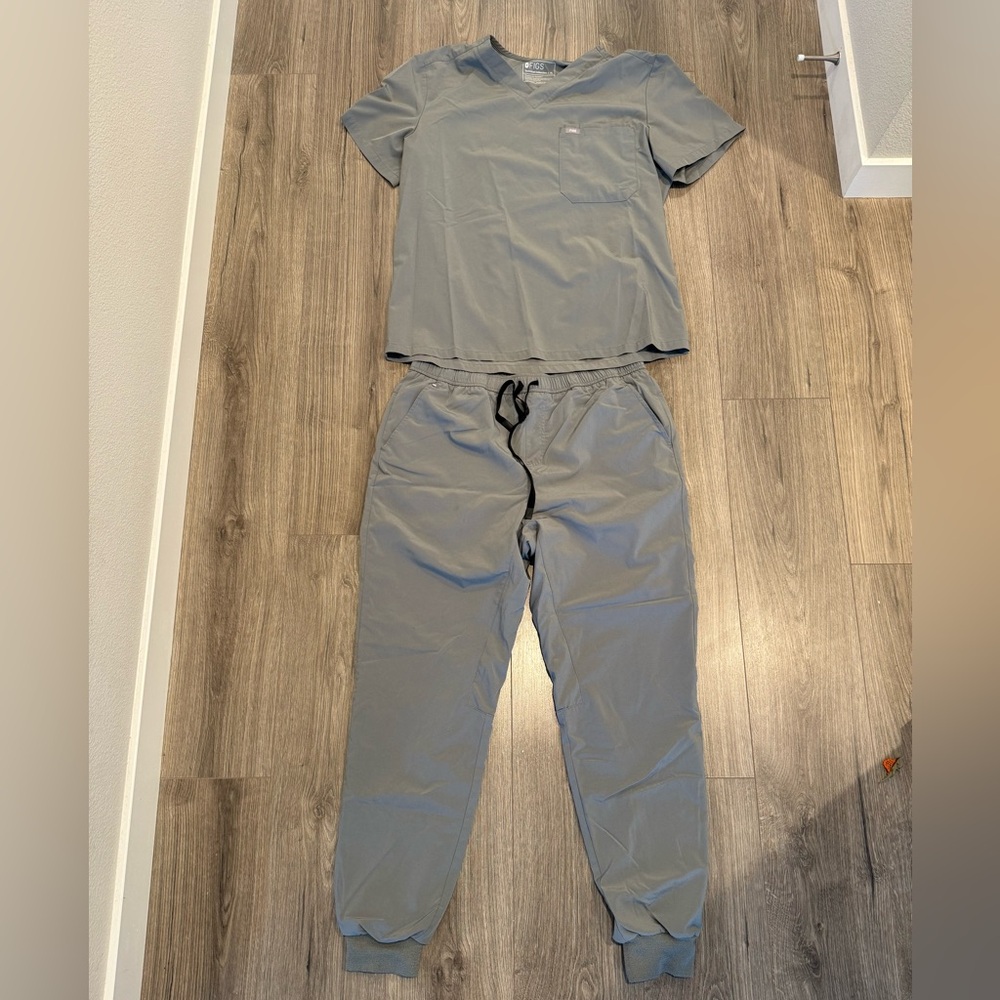 Men’s freex figs size XL